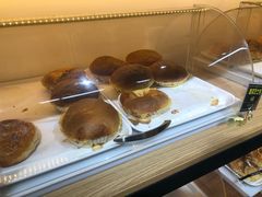 -韩国利尔面包(桂林路店)