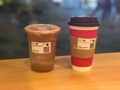 鲜萃奶咖-Tims天好咖啡·贝果(雁展路万象天地店)