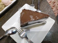 -莓园冰淇淋店