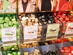 -VENCHI 闻绮(北京国贸商城店)