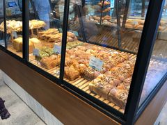 -Dough&Joe团憩(瑞虹天地月亮湾店)