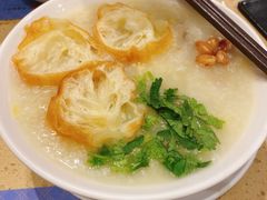 荔湾艇仔粥-点都德(春熙路群光广场店)
