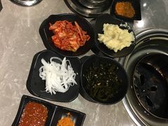 -哈哈碳都·牛肋条无限自助烤肉(台江万达店)