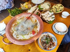-民食香·腊排骨野生菌美食(木府店)