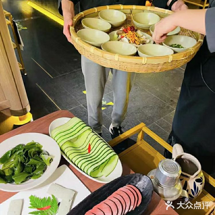 三五好友小酌一杯就来玖膳门