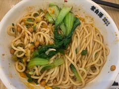 -蒙自源米线大王(花园城商场店)