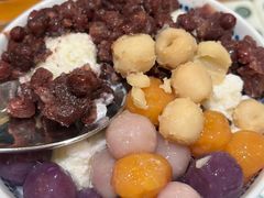 芋圆红豆牛奶冰-堂屋糖水店(愚园店)