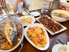 招牌跳水鱼-自游人·美食一楼·地道徽菜(三十年名店)
