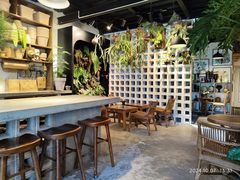-自由生长植物工作室(深港花卉中心店)
