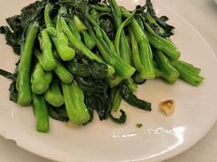 -五谷芳乳鸽王(海景店)