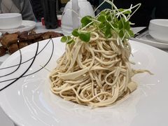 -老季市·三代非遗传承·地标美食老汁鸡(工农路店)