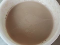 -粘豆包柴火铁锅炖