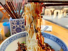 蛤蜊猪肝面-沪西老弄堂面馆(定西路店)