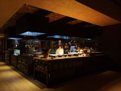 自助取餐区-JW万豪厨房餐厅·滨海草坪烧烤·海鲜·海景(三亚绿发山海天JW万豪酒店)