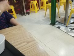 -食盈碗仔翅(星玺广场店)
