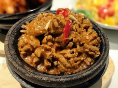 石锅手打牛肉丸-潮堂 · 潮州菜(国贸商城店)