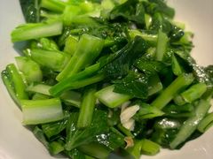 -阿瓦山寨·湘菜现炒·剁椒鱼头王(咸阳总店)