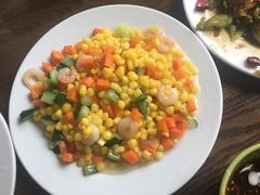 -晶渔坊·海鲜私房菜(东夷小镇店)