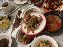 -浅深(世茂滨江精品店)