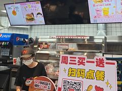 -华莱士·全鸡汉堡(电脑城店)