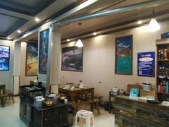 大堂-乳仔牛牦牛汤锅 烤羊排(松潘古城店)