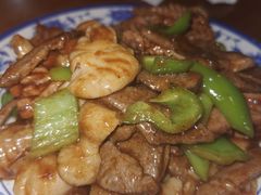 爆三样-生活本该如此北京小馆(周庄嘉园店)