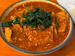 特色菠菜面筋-柴窝堡22号辣子鸡·传承新疆菜