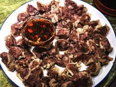 -乡村馕坑肉·烧烤·新疆菜·本地人更爱吃(阿勒泰首店)