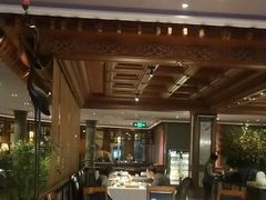 -八府香鸭·啫啫煲(华山路店)