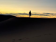 -亿利库布其七星湖沙漠生态旅游区