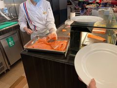 三文鱼-圣丰索菲特·2 On 988 Café 自助餐厅