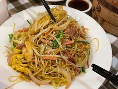 -新大咀港式茶餐厅(宝山万达店)