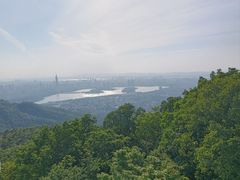 -紫金山山顶公园