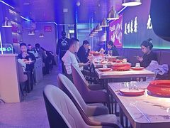 -徐记小怪兽肉蟹煲店(哈西万达金街店)