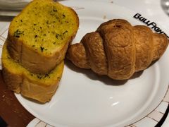 蒜香面包-斗牛士牛排餐厅(嘉里汇店)