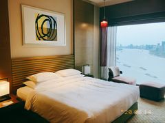 -上海外滩茂悦大酒店