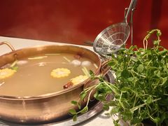 -牛村来人潮汕牛肉火锅(西单店)