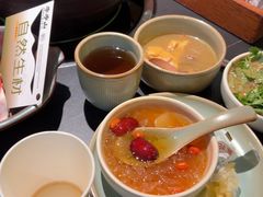 -季季山·云南野生菌火锅(上海首店)