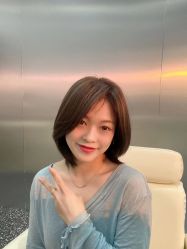 -Tloml salon