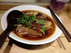 招牌红烧半筋牛肉面-厝内小眷村(天河南一路店)