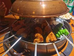 -梁山烤肉(李逵店)