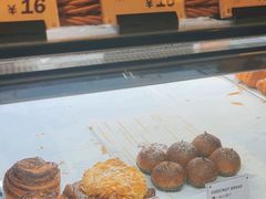 -MEEBO KAFEE米咖焙坊(虹桥路店)