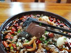 -盛天毛血旺非遗美食(观音桥店)