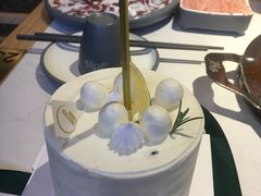 -山与蓝·轻糖鲜果蛋糕(勒泰店)