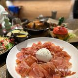 小伯格酒馆｜闺蜜聚会太棒啦！氛围感满满