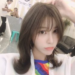 -AYO SALON