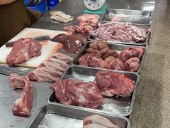 -标记美食新鲜猪杂(兴南大道店)