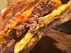 -HIGH FIVE哈福手工汉堡(桂林路店)