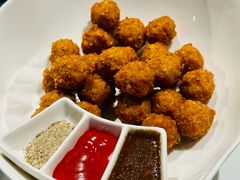 金牌干炸丸子-真地道京味府·鲜橙烤鸭·北京菜(朝外大街东大桥店)