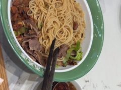 -百春原湖南牛肉粉(百联世纪店)